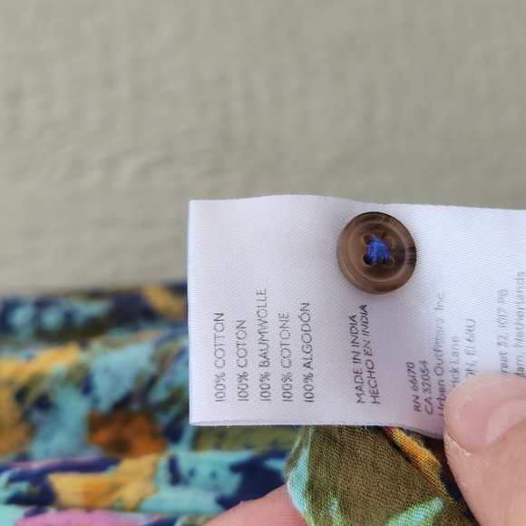 Pilcro Anthropologie Dolman Sleeve Button Down Blue Floral Cottage Top Medium - Picture 7 of 8